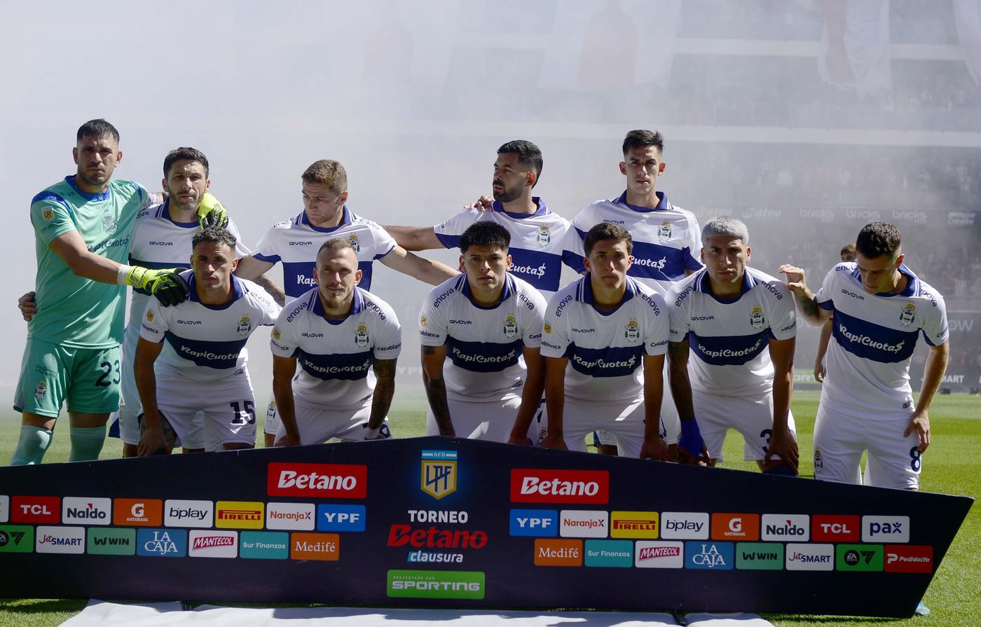 Estudiantes Gimnasia formación