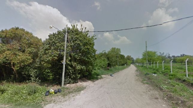 nuevo accidente fatal en la plata: un motociclista choco contra un camion y fallecio