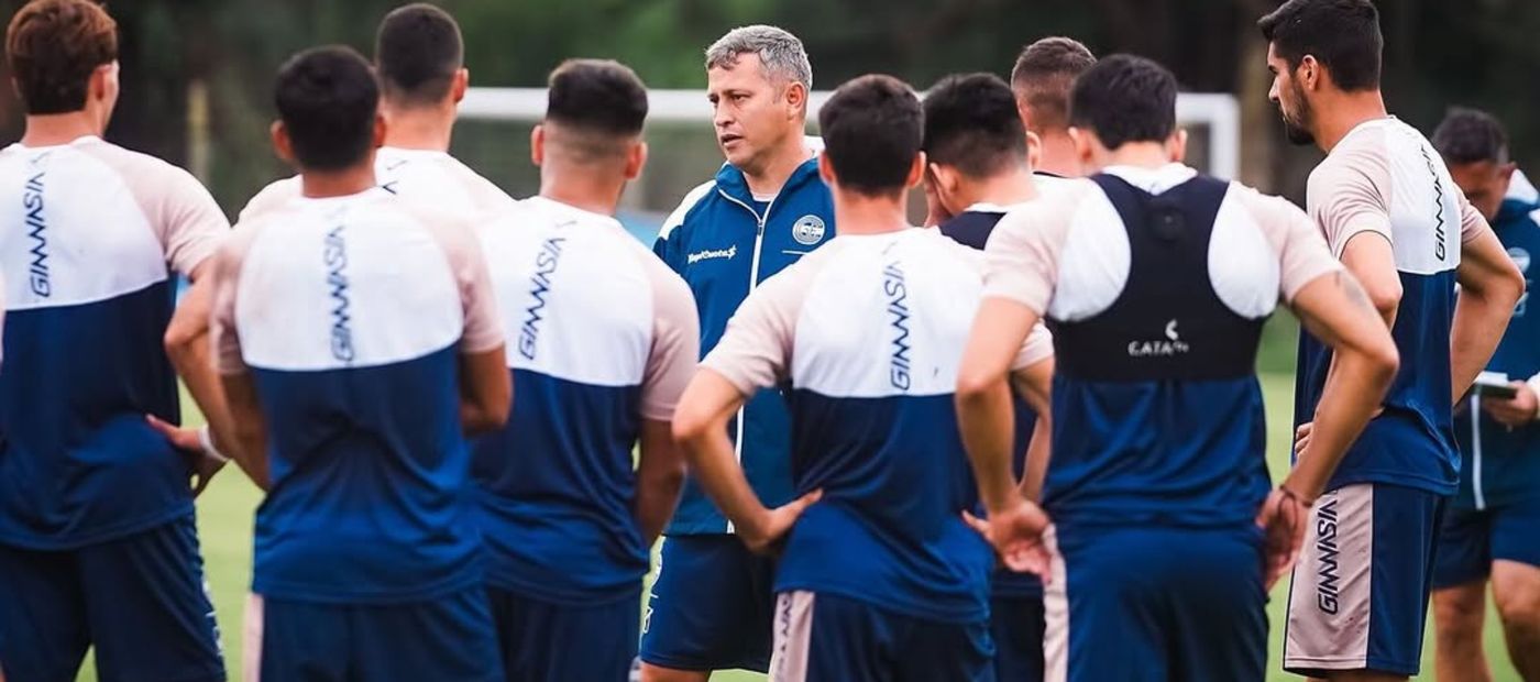 Entrenamiento Gimnasia Flores 2.jpg