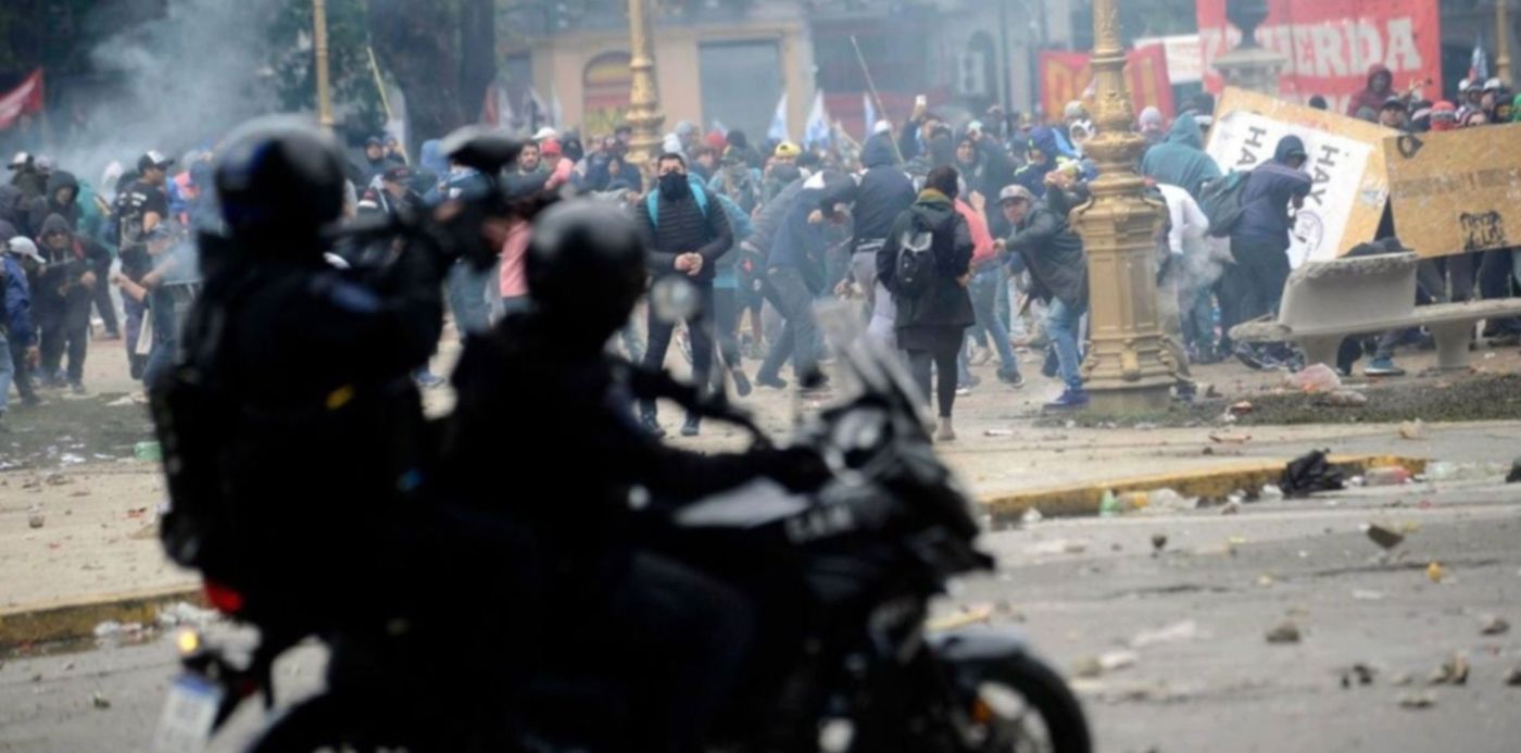 1540465396151.jpg?x=11&height=626&rotate=0&y=62&width=1252&scaleX=1&scaleY=1&ow=1272&oh=697&&cw=1920&ch=950