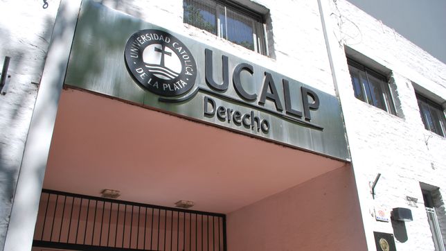 la ucalp realizara un conversatorio en la plata sobre la crisis de la deuda y economia sostenible