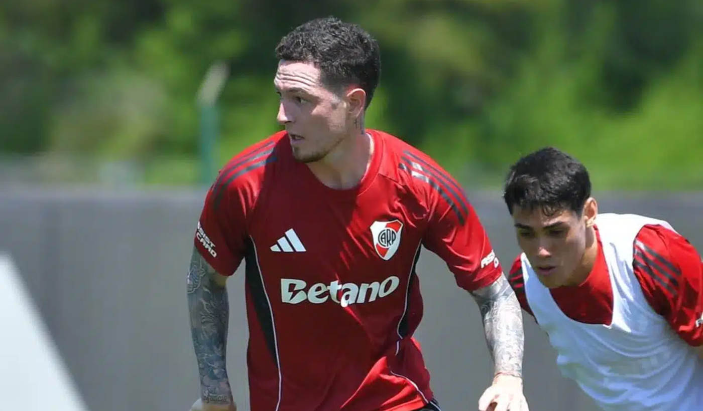 Aníbal Moreno llega con lo justo.