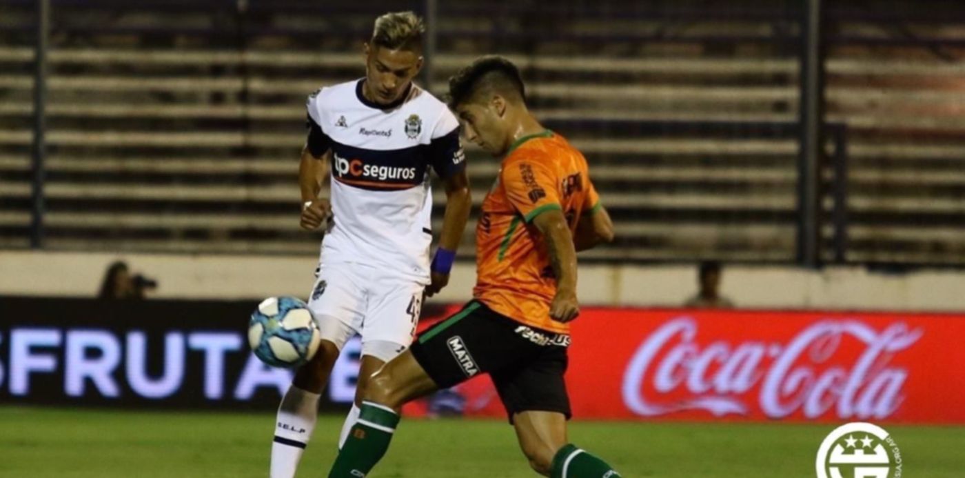 1584140804919.jpg?scaleX=1&scaleY=1&ow=1280&width=1263&height=631&rotate=0&oh=853&x=11&y=85&&cw=1920&ch=950