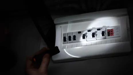 Anuncian posibles cortes de luz en pleno centro de La Plata por trabajos de Edelap Anuncian posibles cortes de luz en pleno centro de La Plata por trabajos de Edelap