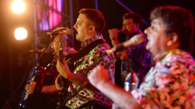 video: asi sono el bombon asesino de los palmeras en el 136 aniversario de la plata