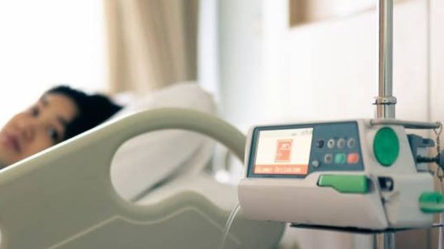 una mujer desperto tras dos anos en coma y acuso a su hermano de querer matarla