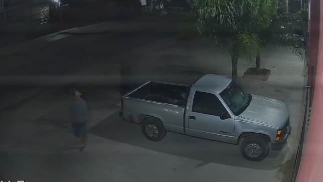 video: audaz robo de una camioneta en la plata