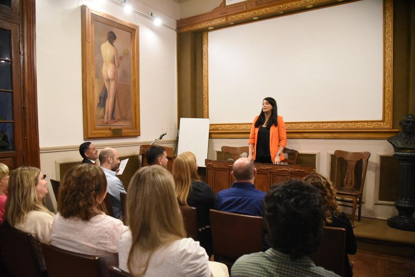 Asunción autoridades Sociedad Médica de La Plata (2).jpeg