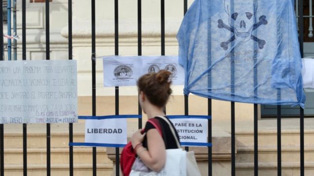 insolito: antivacunas convocan a auditar vacunatorios de la plata y la provincia