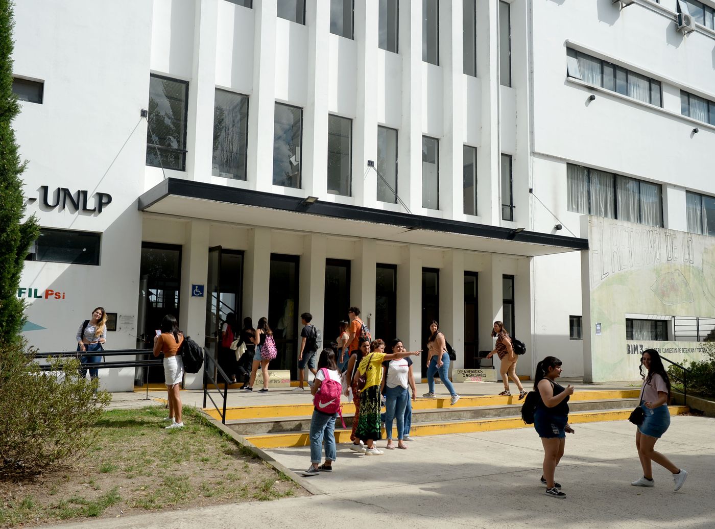 Ingresantes ingreso estudiantes universitarios Facultad de Psicología (7).JPG