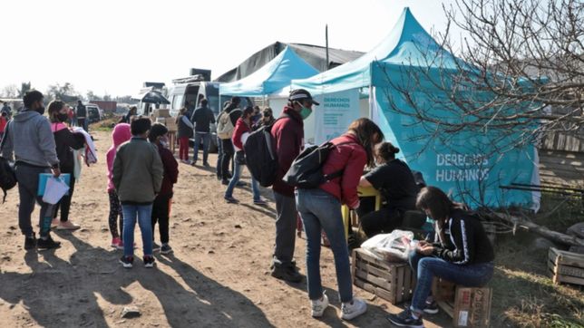 realizaron en la plata un nuevo operativo de atencion a la poblacion migrante