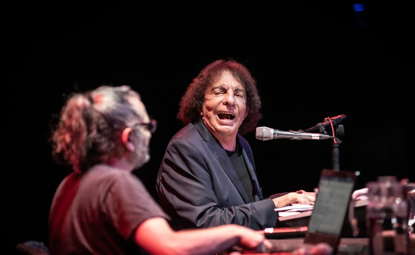 Alejandro Dolina Coliseo.webp