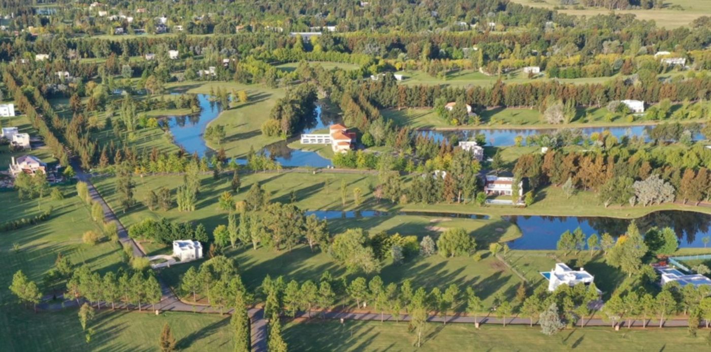 Club de campo Miralagos