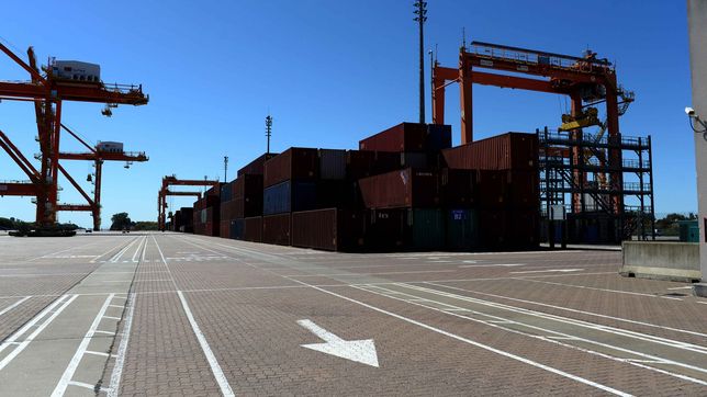 dieron un paso clave para extender el recorrido de la autopista hasta el puerto la plata