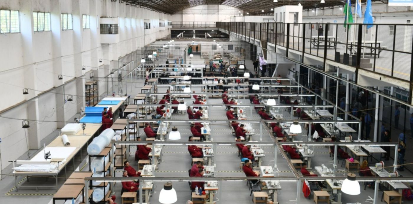 1667494708877.jpg?x=17&y=233&width=1463&height=732&rotate=0&scaleX=1&scaleY=1&ow=1500&oh=1000&&cw=1920&ch=950