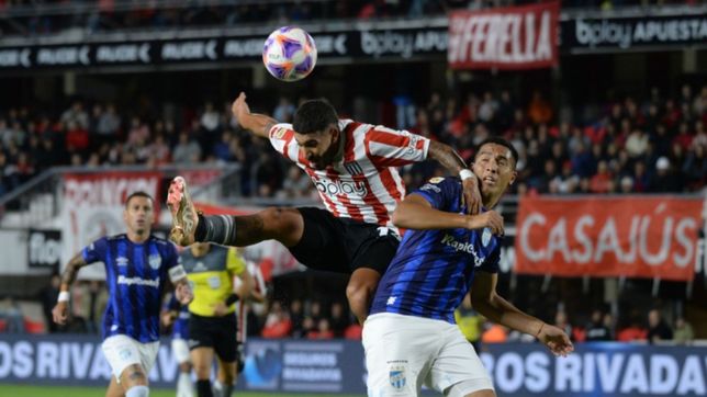 el pincha no tuvo una buena noche y solo rescato un empate frente a atletico tucuman