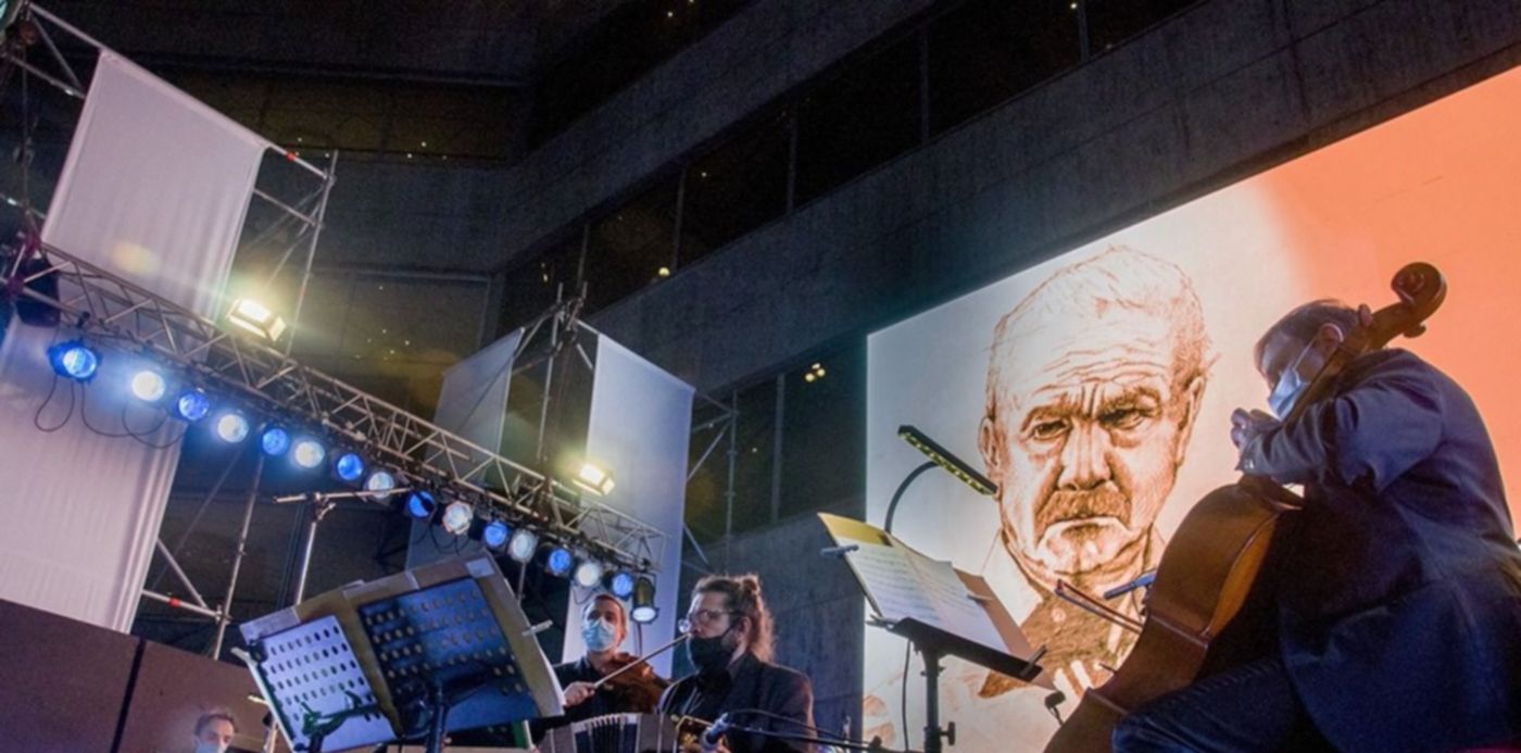 1634256305660.jpg?&cw=1920&ch=950