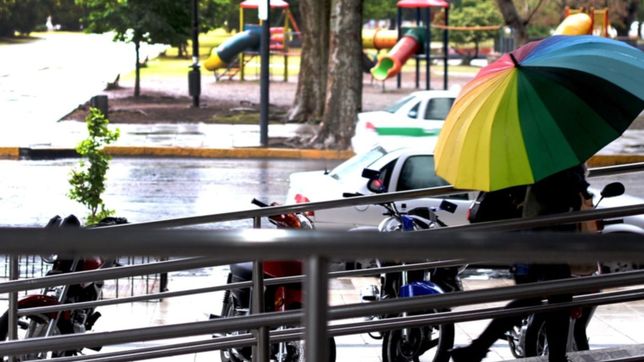 con alerta amarillo, anticipan lluvias y chaparrones para este martes en la plata