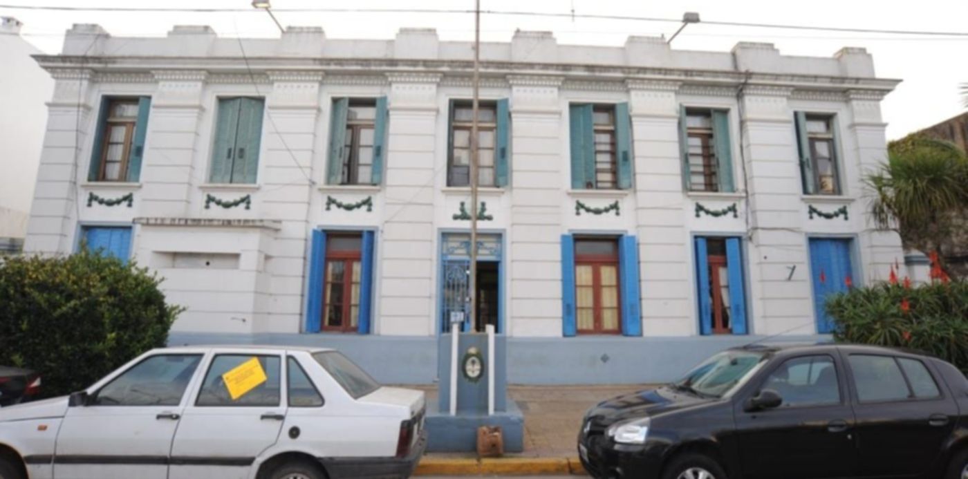 1532463906030.jpeg?x= 14&y=122&width=1083&height=542&rotate=0&scaleX=1&scaleY=1&ow=1064&oh=708&&cw=1920&ch=950