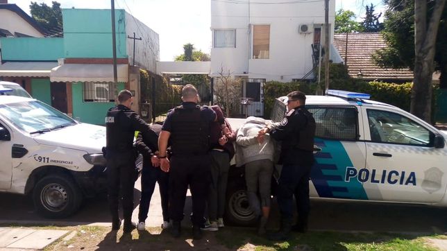 a punta de pistola, ladrones asaltaron un almacen y fueron detenidos