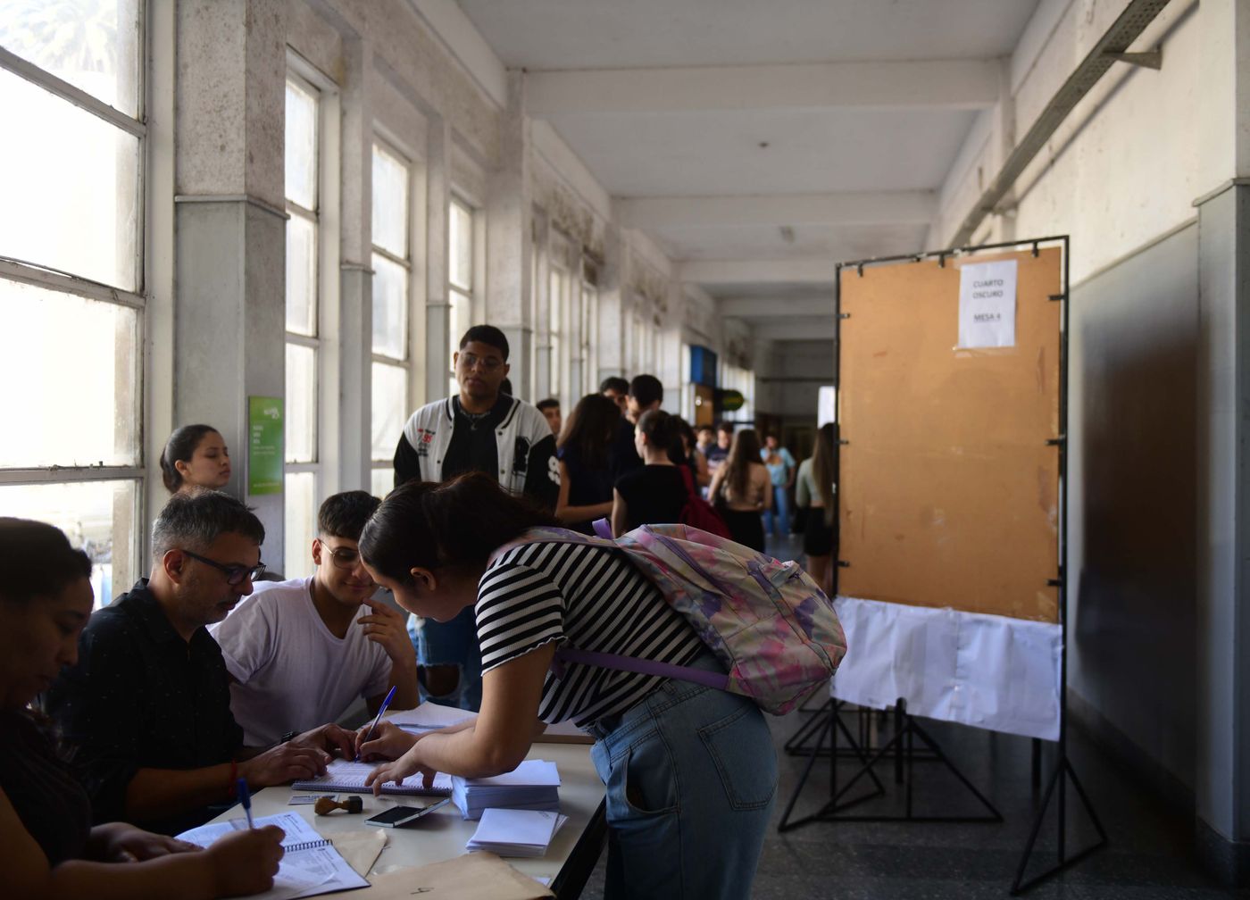 Elecciones en la UNLP  facultad de Medicina(11).jpg