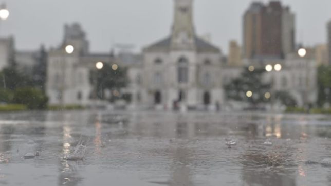 llueve en la ciudad y hay alerta por tormentas fuertes: estas son las recomendaciones