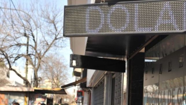 tras una jornada intensa, el dolar freno su corriente alzista y cerro por debajo de los $40