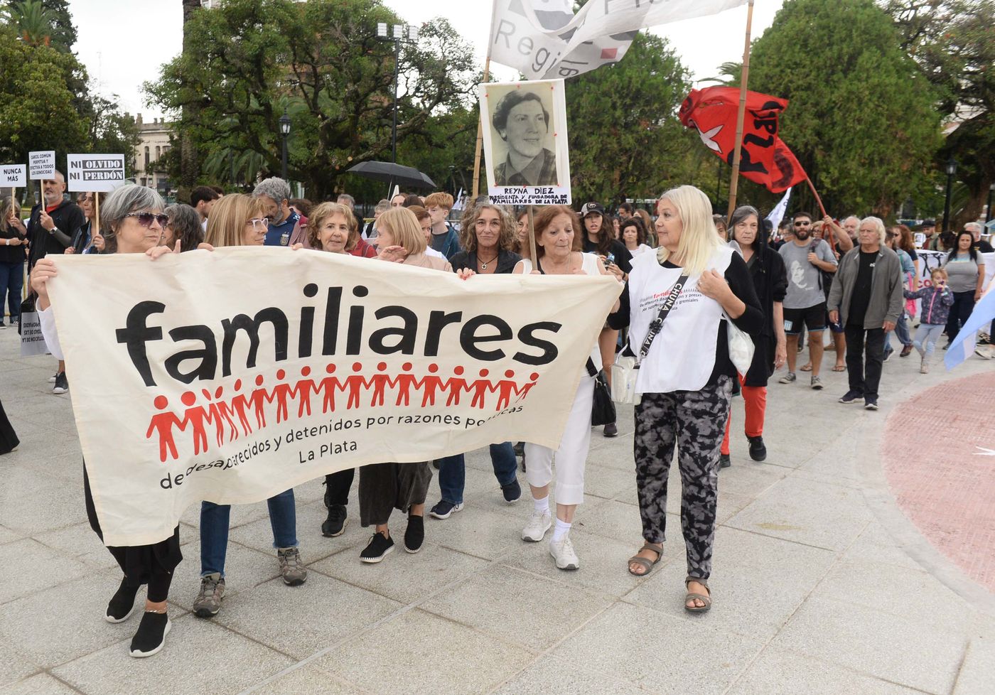 Marcha 24 de marzo Día de la Memoria (5).jpg