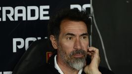 eduardo dominguez termina de definir el equipo de estudiantes para un partido determinante eduardo dominguez termina de definir el equipo de estudiantes para un partido determinante