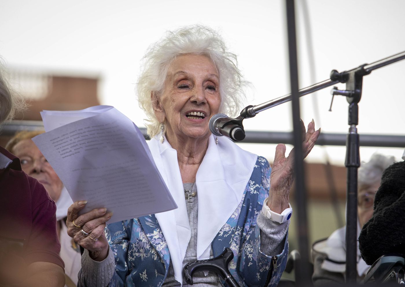 Marcha 24 de marzo Estela de Carlotto (1).jpg