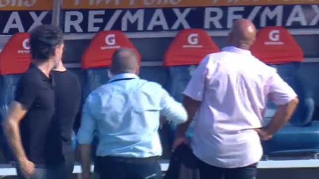 video: tiraron sal en el banco de suplentes de estudiantes y el clasico arranco mas tarde