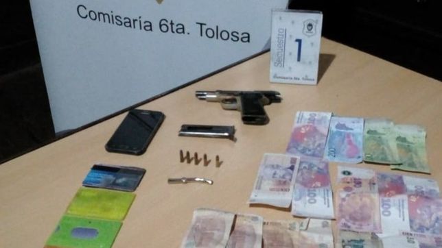 tolosa: dos menores robaron un auto, asaltaron a una mujer y atraparon a uno de ellos