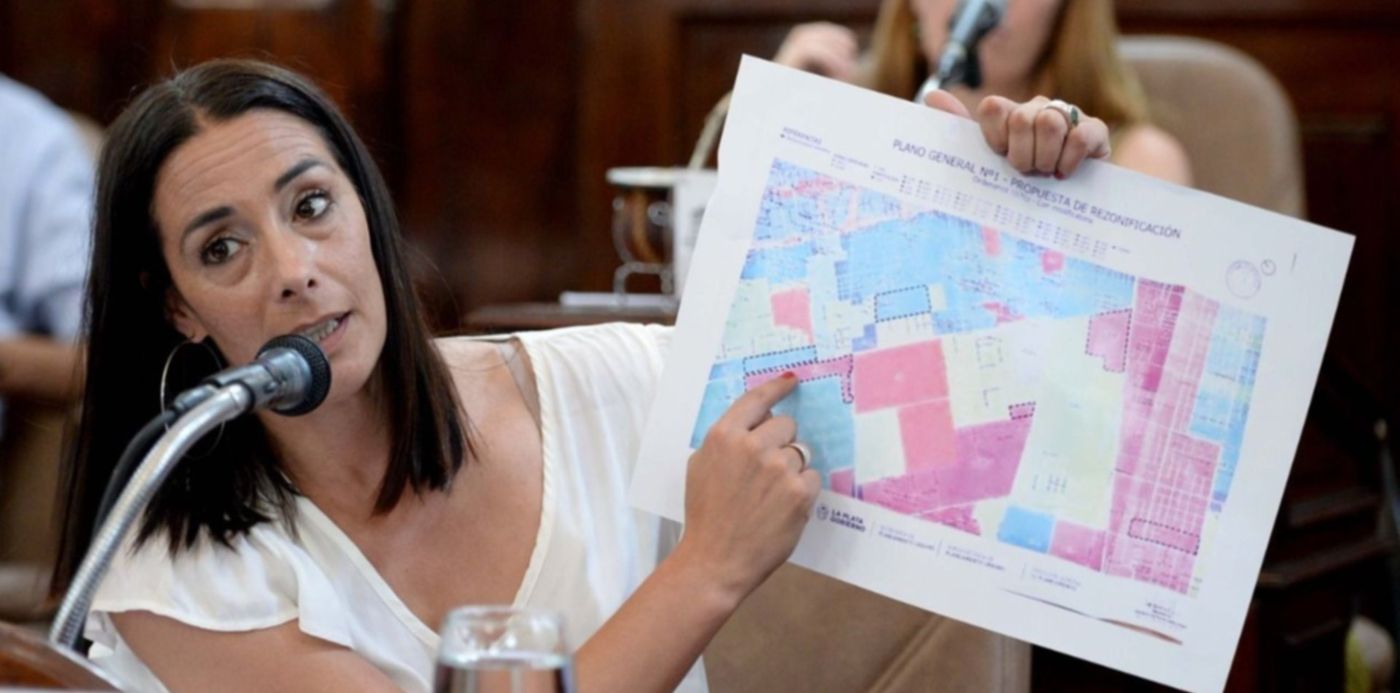 sesión concejo 7 de diciembre Lambertini Lamberti Mor Roig