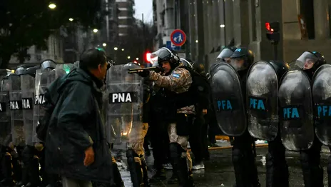 Al menos 12 detenidos y cuatro agentes heridos tras los incidentes en el Congreso