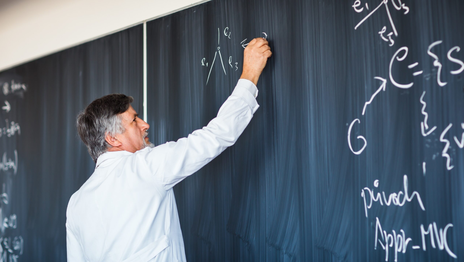 Los sueldos universitarios cayeron 32% durante la gestión de Javier Milei Los sueldos universitarios cayeron 32% durante la gestión de Javier Milei
