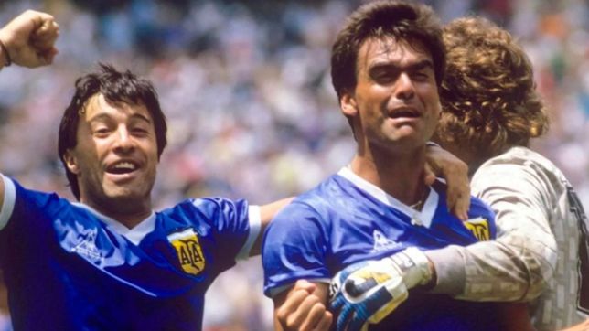 se conocio el primer parte medico del tata brown: tiene una enfermedad neurodegenerativa