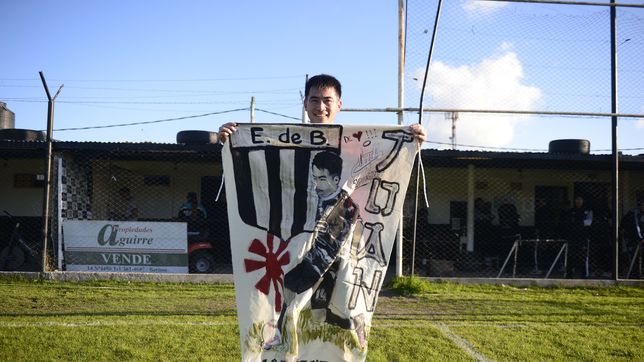 0221.com.ar | Toan Kaneko futbolista Japones (15)