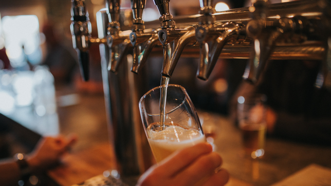 el consumo de cerveza artesanal en argentina cayo un 40% en lo que va del ano