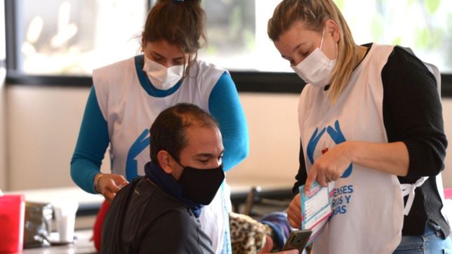 el gobierno aseguro que agosto sera el mes de las segundas dosis contra el covid-19