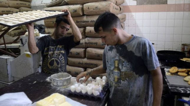 el dolar, las tarifas y el consumo: el coctel por el que ya cerraron 5 panaderias en la plata