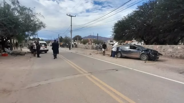 una nena de 9 anos murio en un accidente entre un auto y una camioneta
