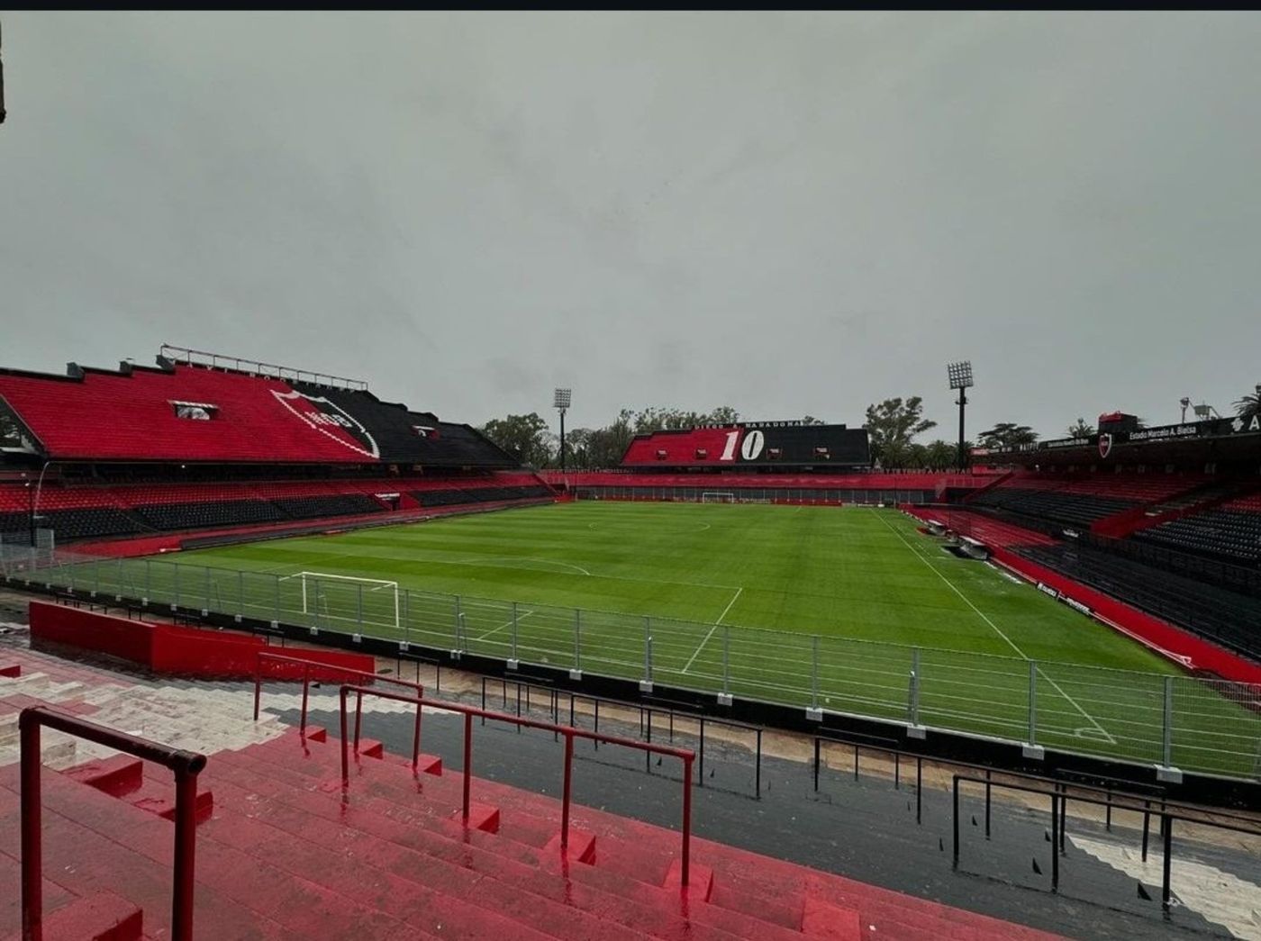 Estadio Newells Copa Argentina Gimnasia Boca.jpg