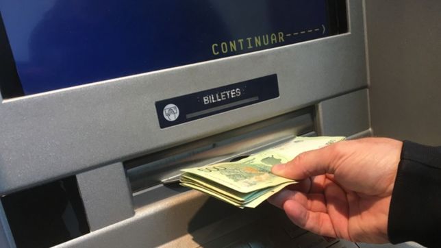 monotributistas recibiran un bono extra de hasta 44.450 pesos: ¿como solicitarlo?