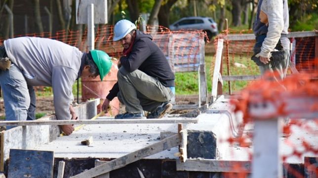 avanza la construccion de un puente vehicular y peatonal en la zona norte de la plata