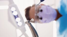 piden detener a un odontologo de la plata acusado de abuso sexual y que salio del pais sin aviso piden detener a un odontologo de la plata acusado de abuso sexual y que salio del pais sin aviso
