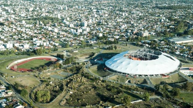 estudiantes no arranca la superliga en el estadio unico y jugara en quilmes contra velez
