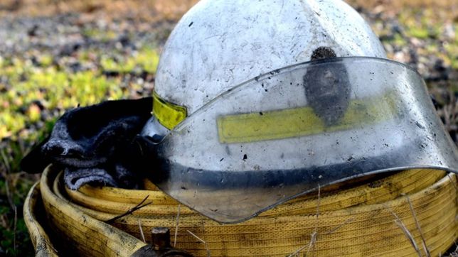 video: un importante incendio forestal puso en alerta a toda una zona de la plata