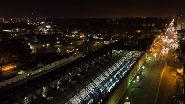 la comuna pedira un prestamo para comprar 14.000 luces led para los barrios de la plata