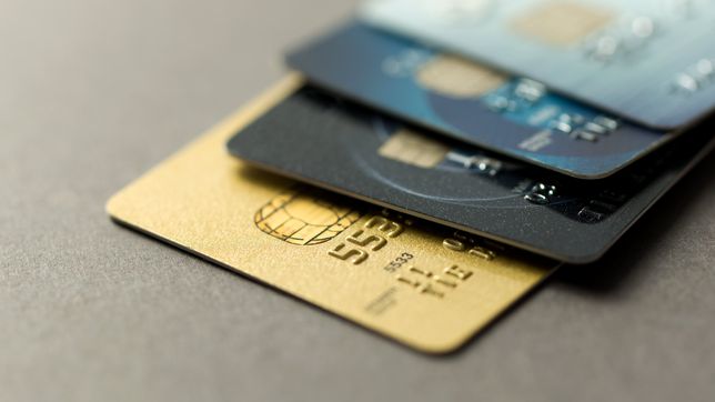 ¿que hay que hacer frente a los debitos dobles en las tarjetas de credito?