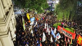 el gobierno cuestiono las tomas en las universidades y sostuvo que estan sostenidas por la militancia policia y sindical